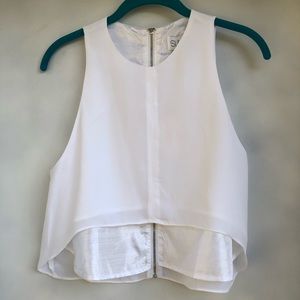 Sundays White Tank Top Lose. Size 8